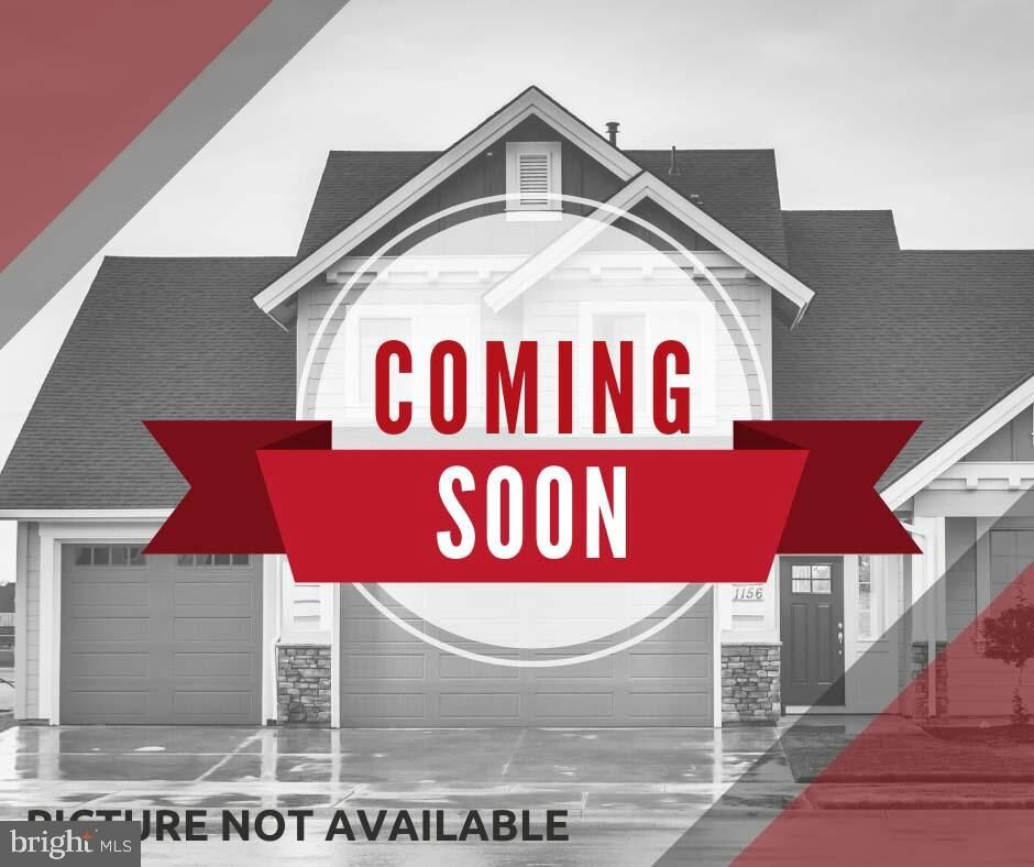 Property Photo:  319 Brock Square  VA 22401 