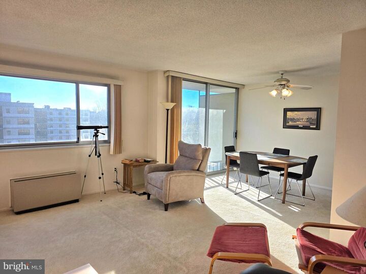 Property Photo:  2059 Huntington Avenue 903  VA 22303 