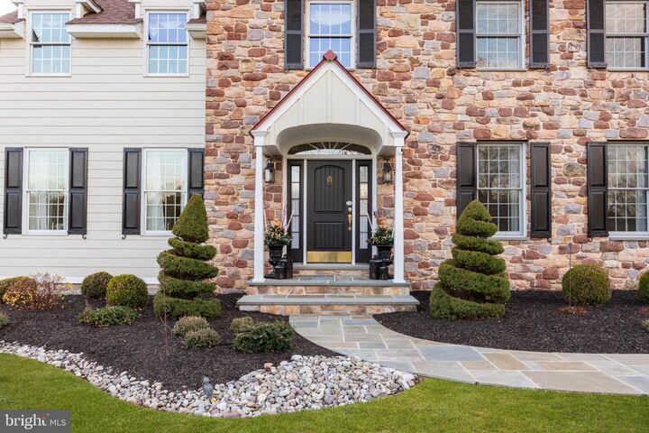 Property Photo:  1100 Pineville Road  PA 18938 