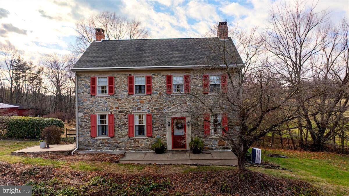 Property Photo:  1940 Geryville Pike  PA 18041 