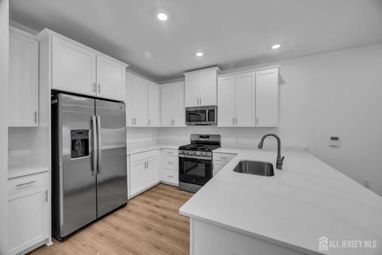 Property Photo:  30212 Radford Court  NJ 08831 