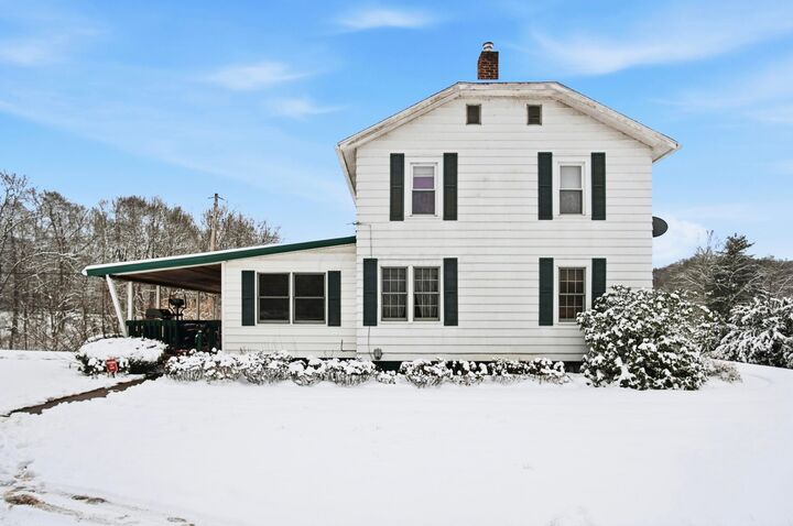 Property Photo: 10112 S River Road OH 43756