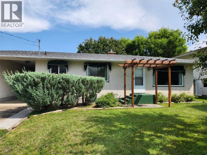 Property Photo: 6210 York Road BC V0H 1H2