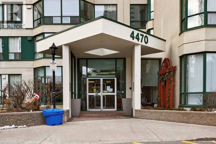 Property Photo:  4470 Tucana Court 2212  ON L5R 3K8 