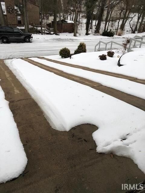 Property Photo: 8211 Yorkridge Drive IN 47630