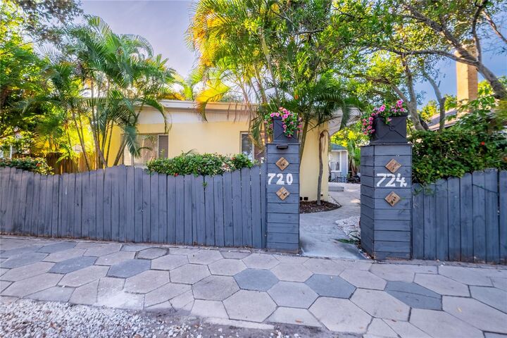 Property Photo:  720 - 724 7th Street N  FL 33701 