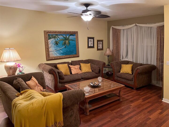 Property Photo:  10025 Winding River Rd  FL 33950 