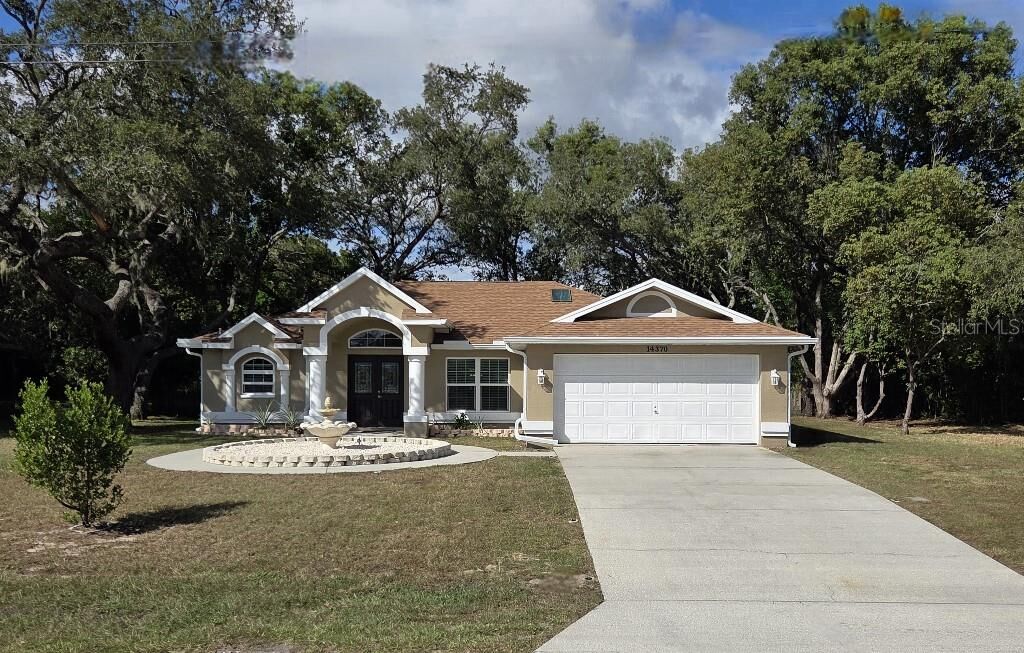 Property Photo:  14370 Coronado Drive  FL 34609 