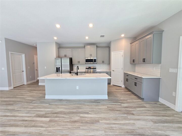 Property Photo:  6 Calendula Court  FL 34446 