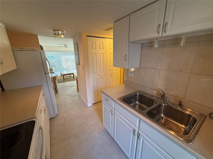 Property Photo:  7701 Starkey Road 703  FL 33777 