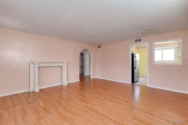 Property Photo: 3112 Airway Avenue MO 63114