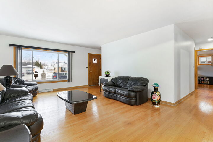 Property Photo: 11129 Martindale Drive IL 60154