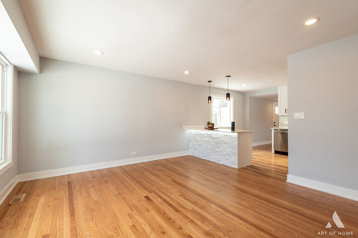 Property Photo: 8120 S 83rd Court IL 60458