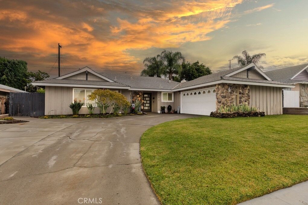 Property Photo:  130 N Lohrum Lane  CA 92807 