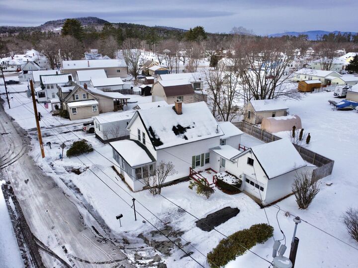 Property Photo: 26 Highland Avenue ME 04224