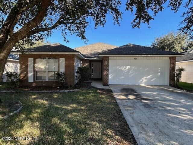 Property Photo: 1837 Creekview Drive FL 32043