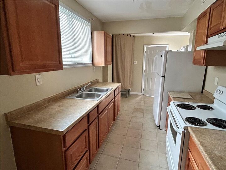 Property Photo: 6027 Mandeville Street LA 70122