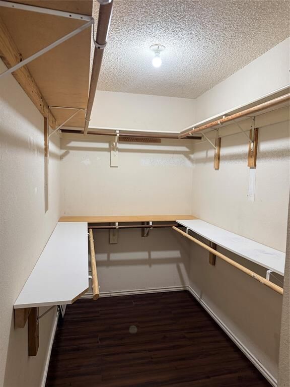 Property Photo: 2809 Newkirk Court TX 76039