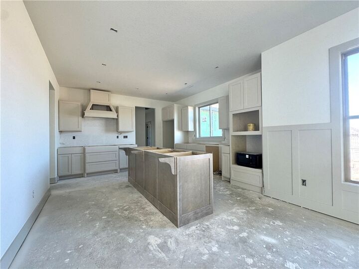 Property Photo:  3605 W Laney Street  AR 72758 