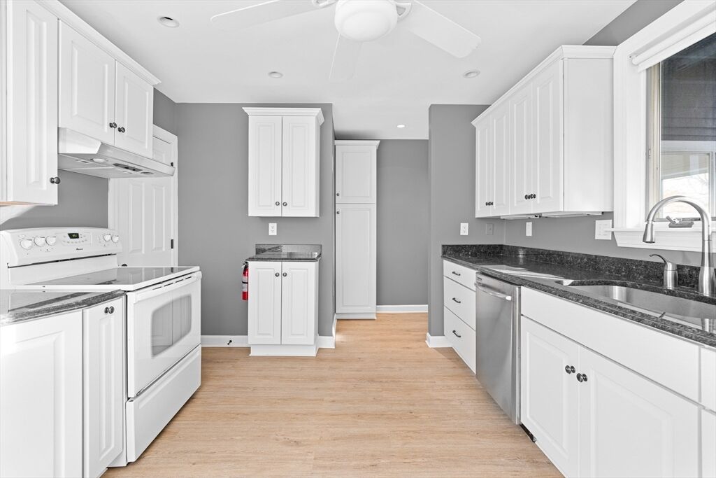 Property Photo:  29 Fenwick St. 1  MA 02145 