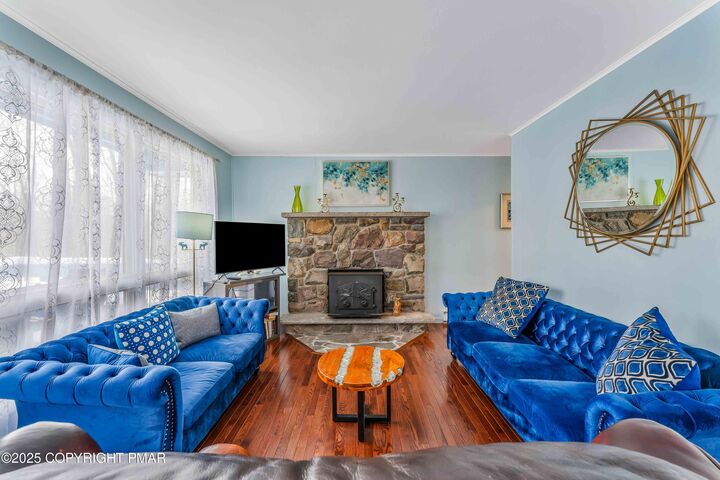 Property Photo: 107 W Creek View Drive PA 18424