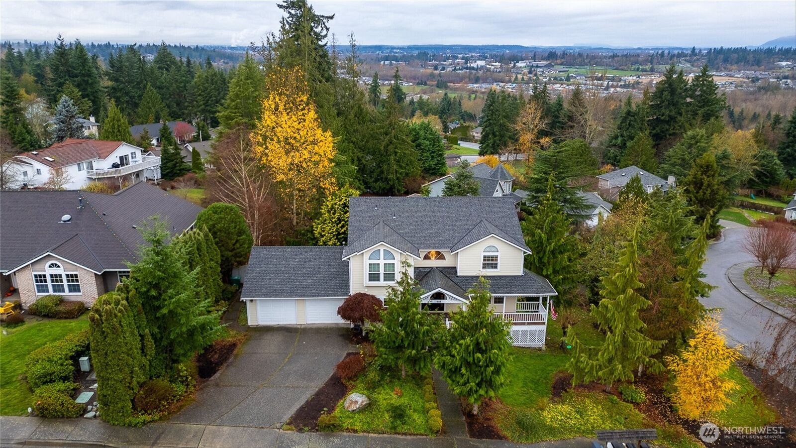 Property Photo:  508  Lilac Drive  WA 98273 