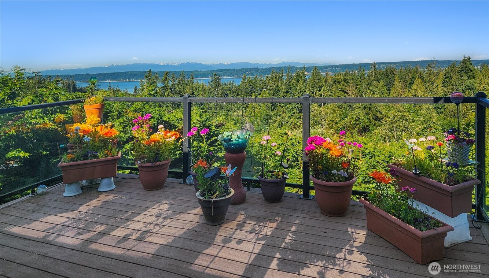 Property Photo: 1028 Circle Drive WA 98282