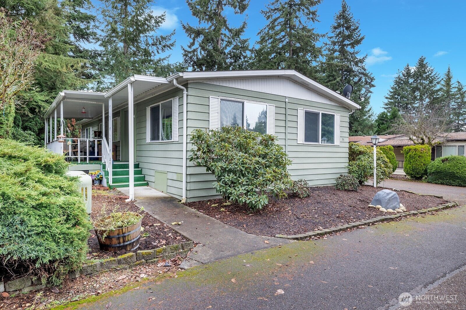 Property Photo: 12502 123rd Street Ct E 35 WA 98374