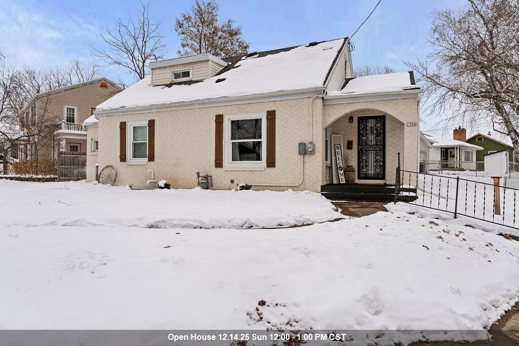 Property Photo: 1700 Algoma Boulevard WI 54901-2725