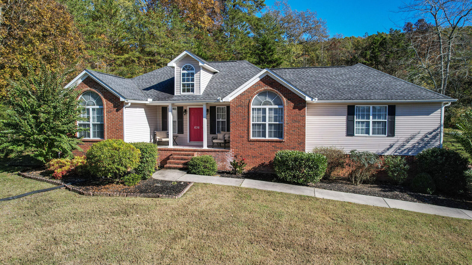 Property Photo:  636 Tennessee Nursery Road NW  TN 37311 