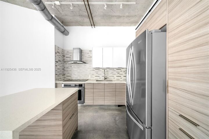 Property Photo: 10 SW South River Dr 1806 FL 33130