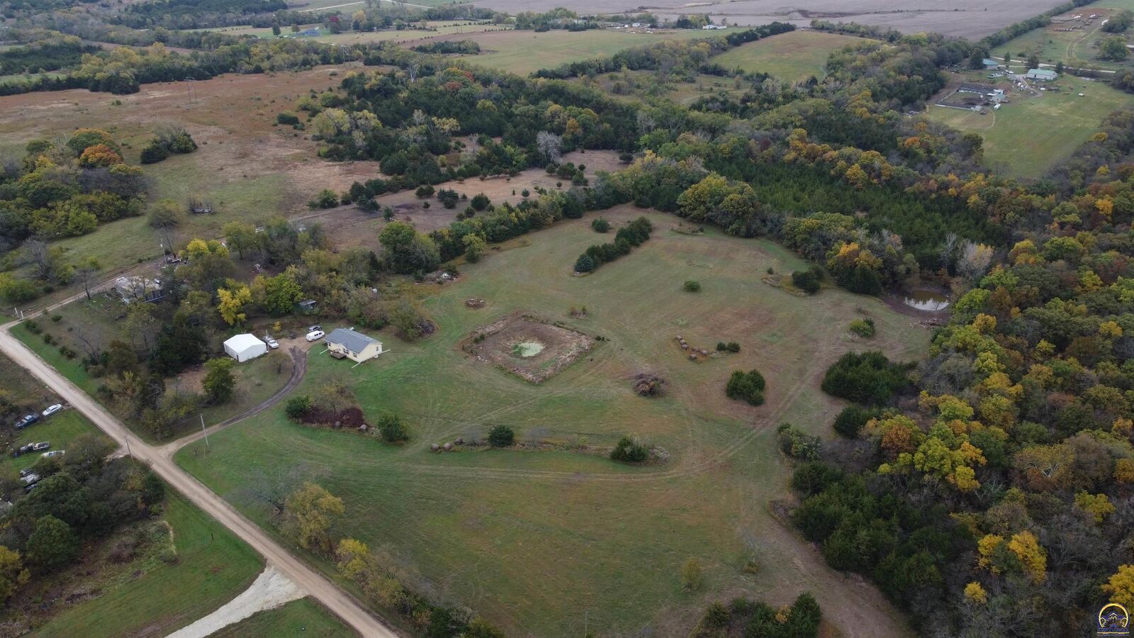 Property Photo: 15571 154th Rd KS 66509-034