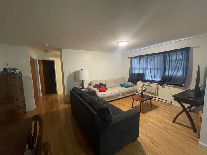 Property Photo: 24 Merrill Street Apt C4 CT 06106
