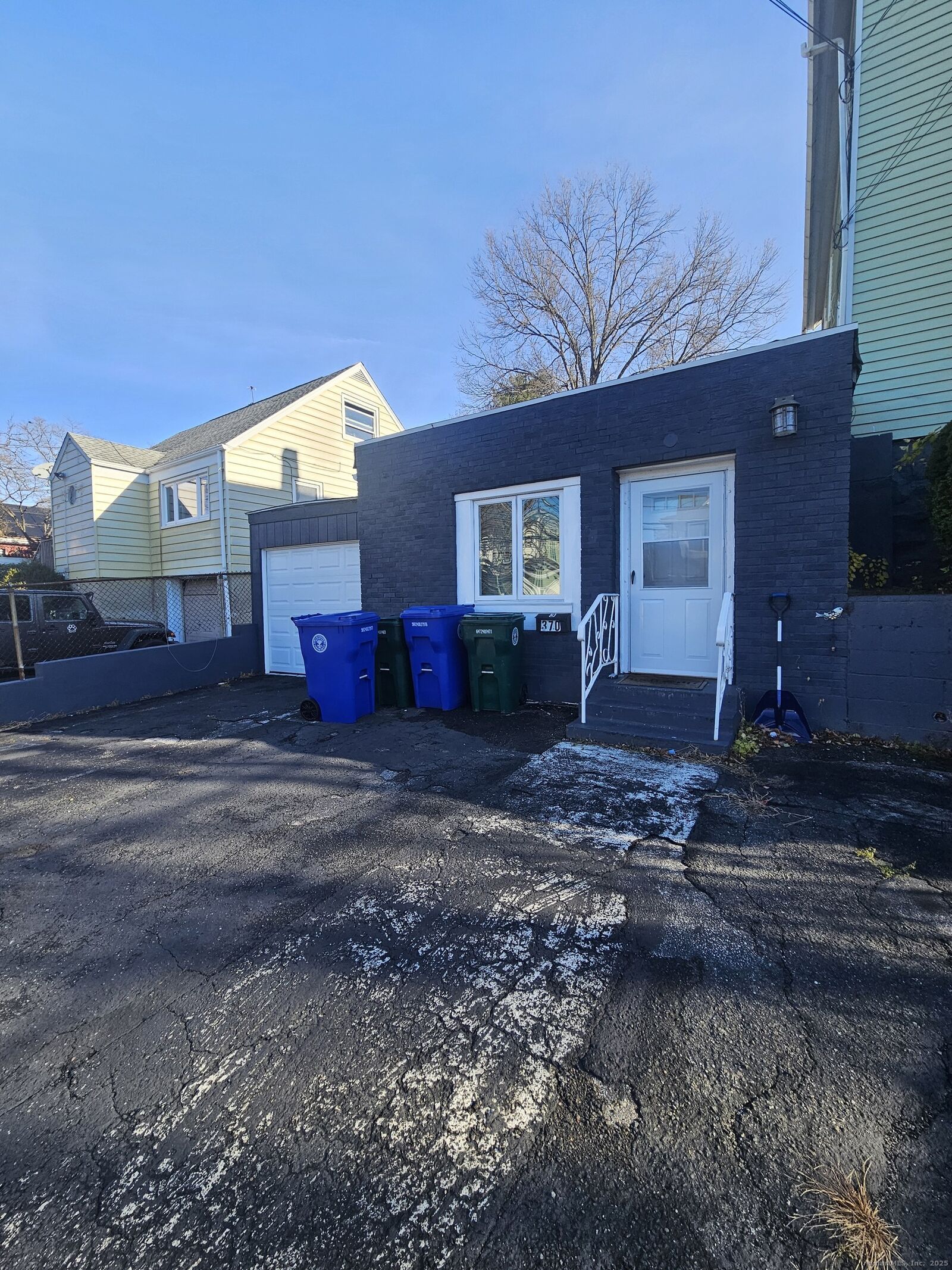 Property Photo: 370 Bruce Avenue CT 06615