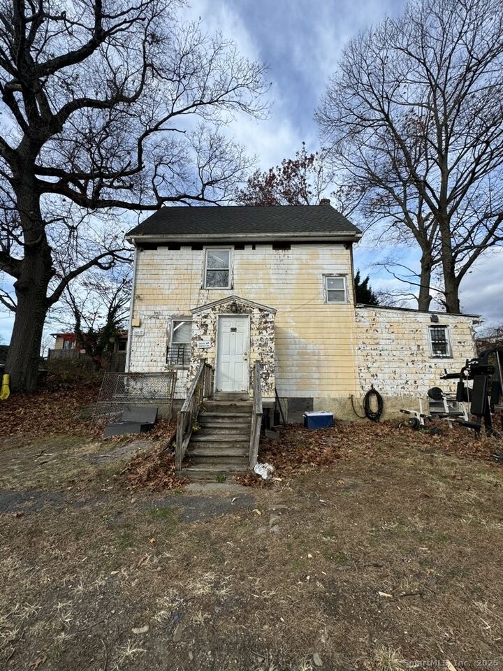 Property Photo: 54 Agnes Street CT 06606