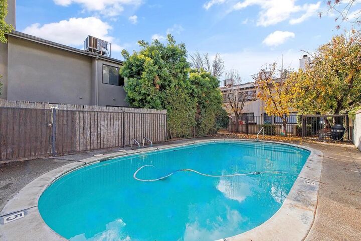 Property Photo: 4926-4928 W Westgate Court CA 93277