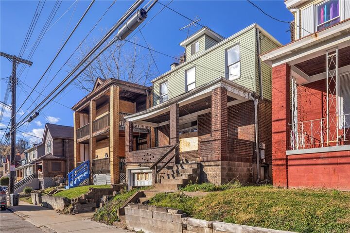 Property Photo: 1741 Laketon Rd PA 15221