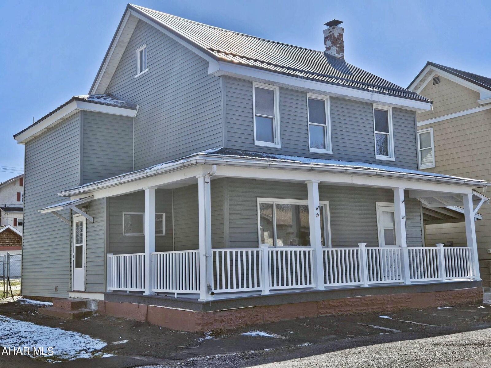 Property Photo:  615 E 2nd Street  PA 16617 