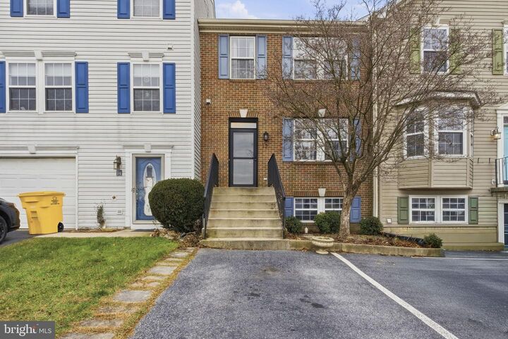 Property Photo: 12 Thornberry Drive WV 25403