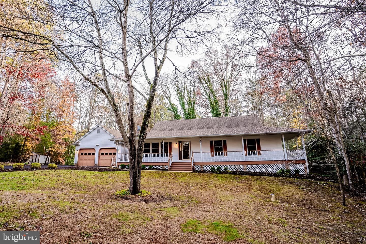 Property Photo: 43543 Bayberry Court MD 20650