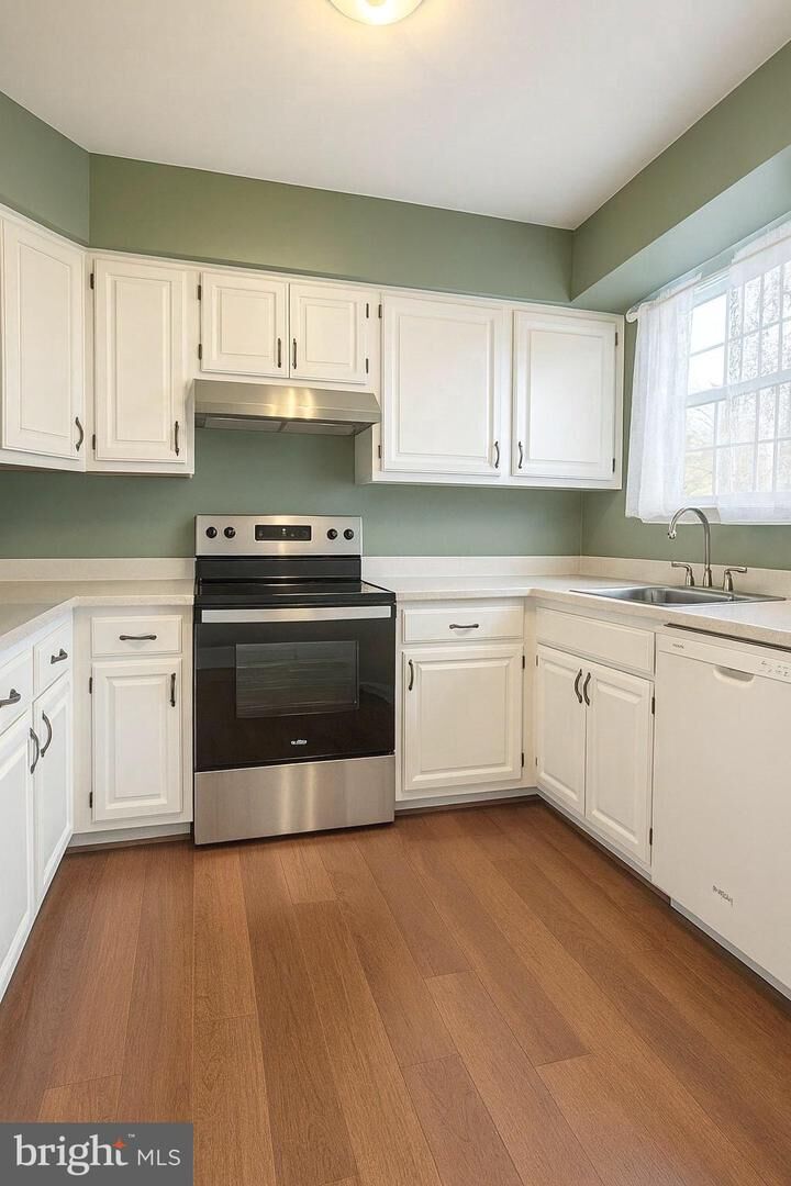 Property Photo:  14416 Colonel Fenwick Court 547  MD 20772 