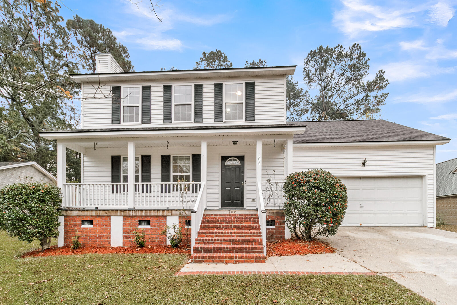 Property Photo:  102 Outrigger Court  SC 29485 