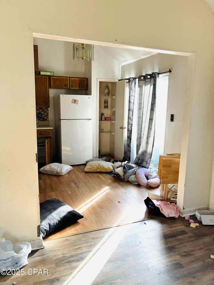 Property Photo:  3047 Yorktown Circle  FL 32547 