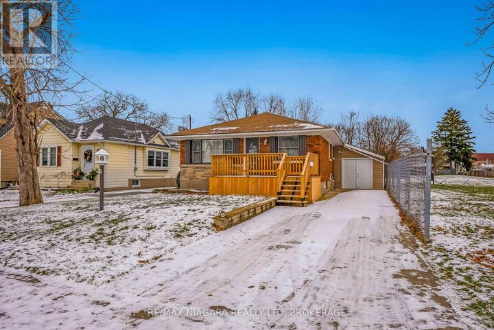 Property Photo:  5 St Peter Street  ON L2T 1N7 