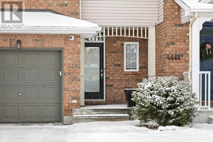 Photo de la propriété: 4446 Wildmint Square ON K1V 1N6