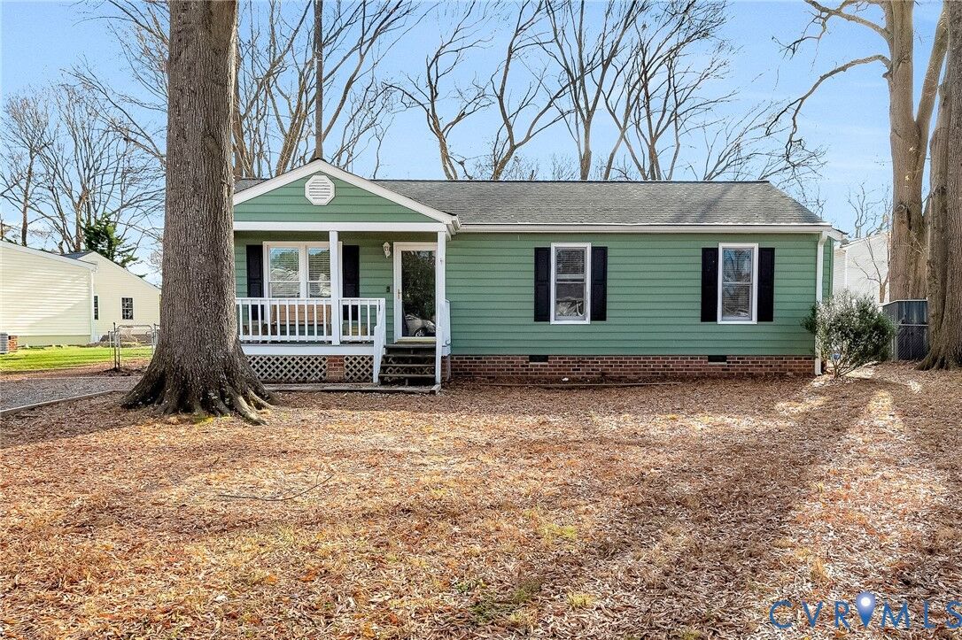 Property Photo:  6377 Sledds Lake Road  VA 23111 