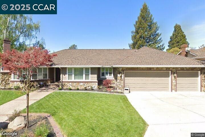 Property Photo: 631 Murray Ln CA 94549
