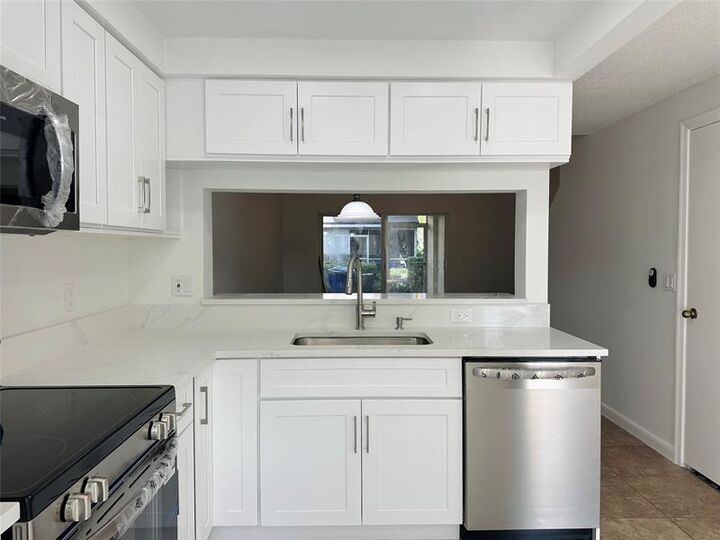 Property Photo: 5503 Pageant Pl 22 FL 33063