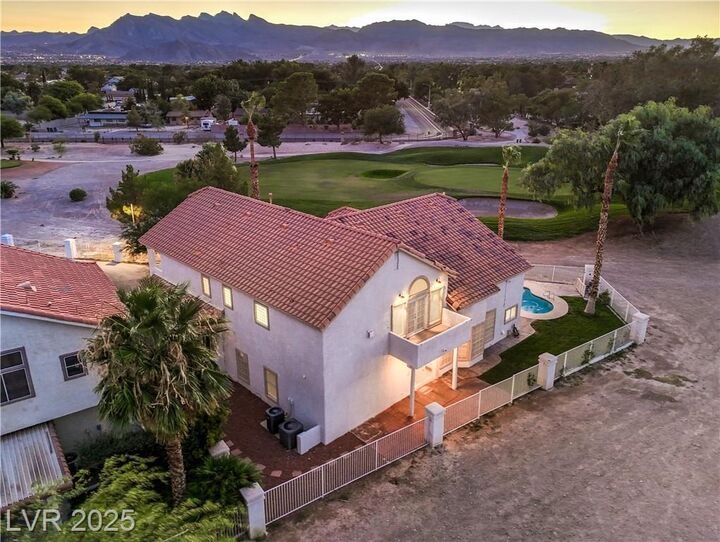 Property Photo: 5152 Forest Oaks Drive NV 89149