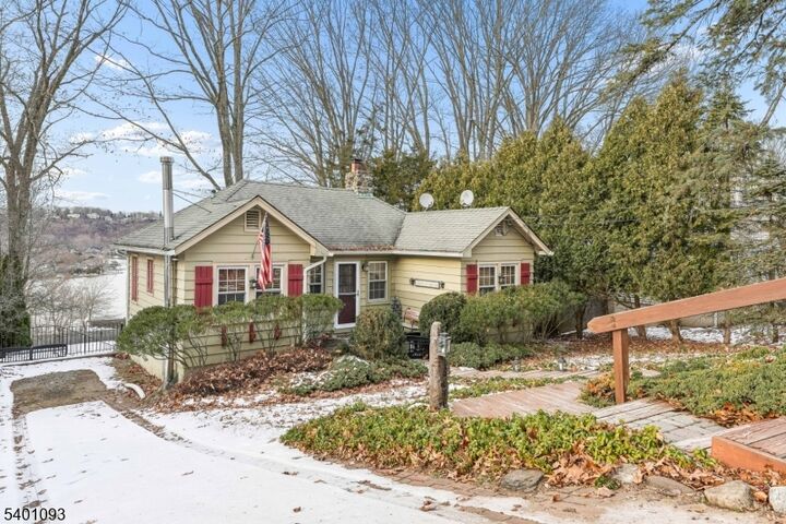 Property Photo: 54 Hillside Rd NJ 07871